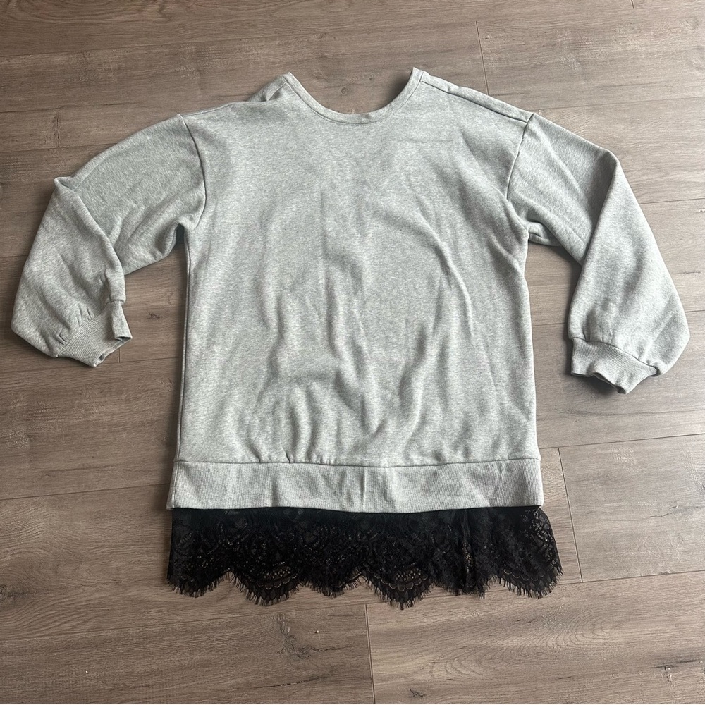 EUC Pilcro Crew Lace Pullover Sweatshirt - size medium - black and gray